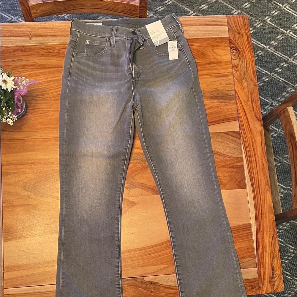 GAP Women's Kick Flare Cut Gray Jeans